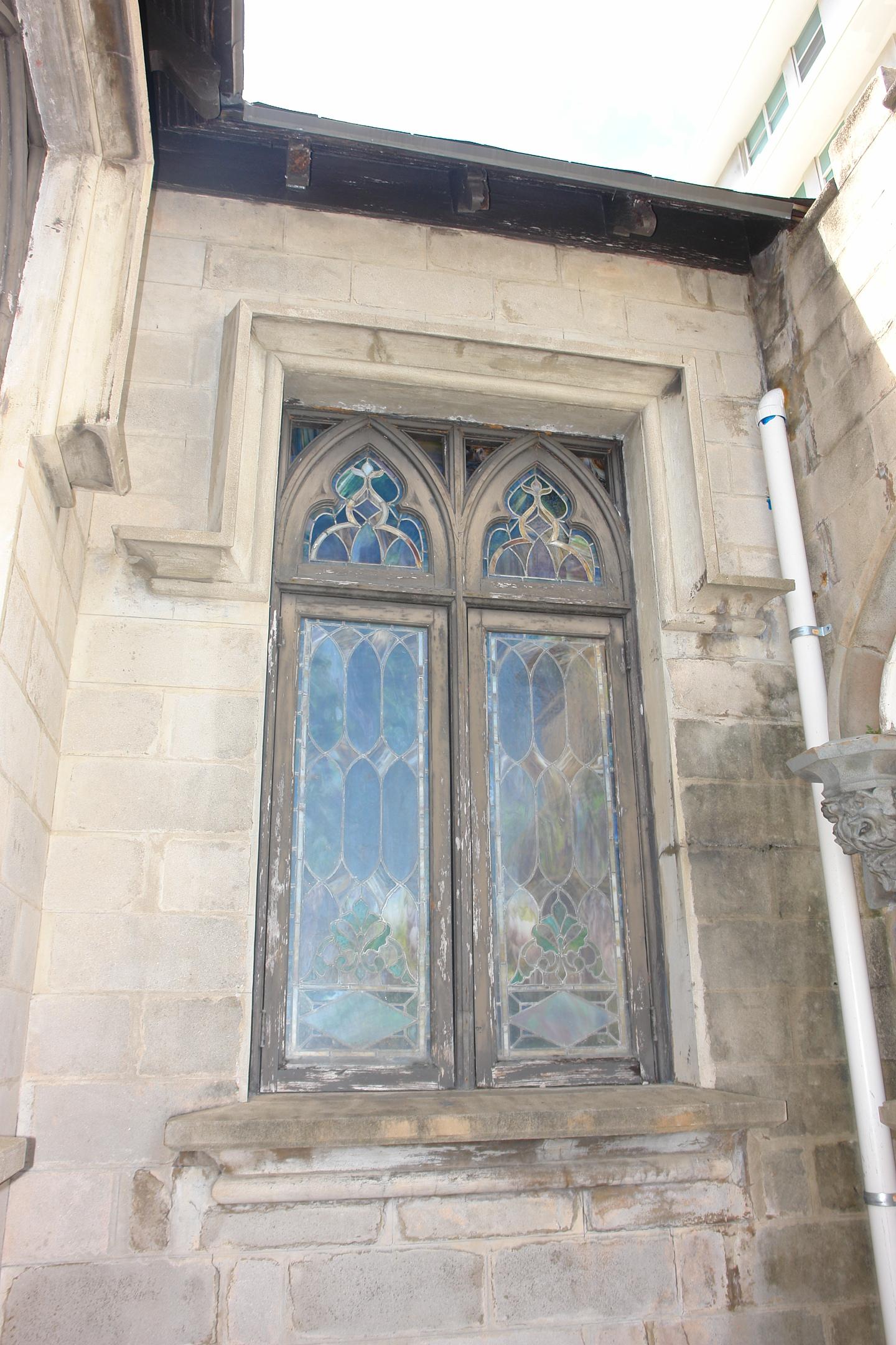 Capilla Nuestra Señora de Lourdes - San Juan (Miramar) - 2011 00059